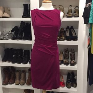 Maggy London plum sleuth dress w/ exposed zipper